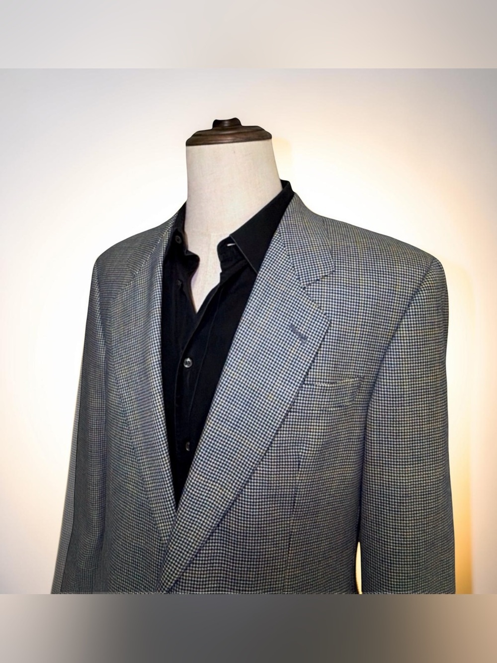 British American House “Delon” 100% Wool Micro Houndstooth Blazer 38R - Picture 9 of 14